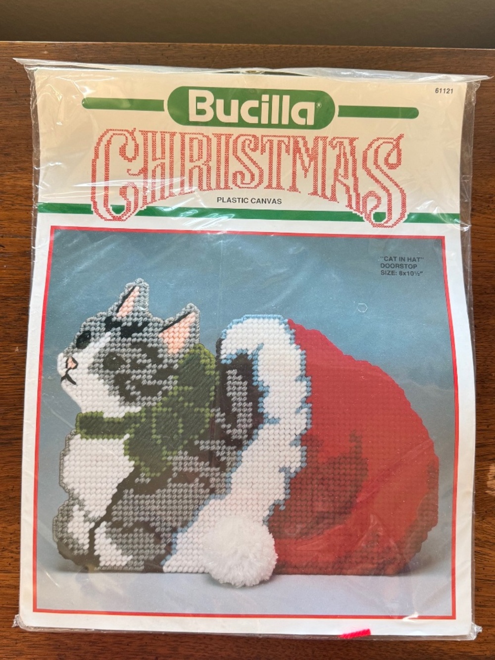 Bucilla Christmas Cat In Hat Plastic Canvas Doorstop Kit New 61121 Kitten
